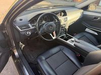 Gebraucht Mercedes E220 Avantgarde 170 PS (125 kW) 2012 Braun Limousine