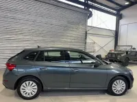 Gebraucht Skoda Scala Active 116 PS (85 kW) 2019 Grau Kleinwagen