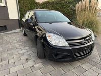 Gebraucht Opel Astra 105 PS (77 kW) 2005 Schwarz Limousine