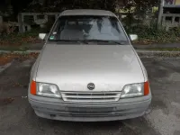 Gebraucht Opel Kadett 75 PS (55 kW) 1990 Kleinwagen