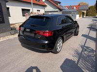 Gebraucht Audi A3 Ambition 110 PS (80 kW) 2014 Schwarz Kleinwagen