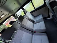 Second-hand VW Transporter 150 CP (110 kW) 2017 Negru Van