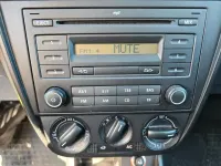 Używany VW Fox 55 KM (40 kW) 2008 Czerwony Hatchback