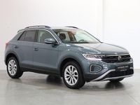 Gebraucht VW T-Roc Life 150 PS (110 kW) 2022 Blau SUV