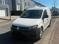 Second-hand VW Caddy 75 CP (55 kW) 2017 Alb Monovolum