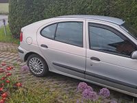 Gebraucht Renault Mégane 94 PS (69 kW) 2001 Silber Kleinwagen