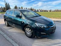 Gebraucht Opel Astra 120 PS (88 kW) 2015 Grün Kombi