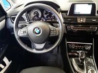 gebraucht BMW 218 Active Tourer d Aut. Advantage