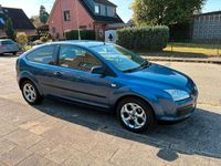 Usata Ford Focus 80 CV (58 kW) 2005 Blu Utilitaria