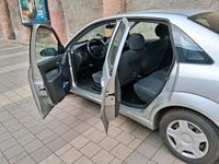 Usata Ford Focus 101 CV (74 kW) 2002 Argento Berlina