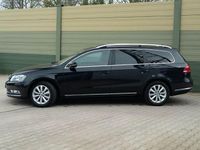 Gebraucht VW Passat Edition 140 PS (102 kW) 2014 Schwarz Kombi