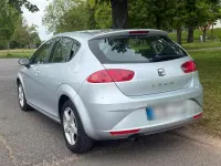 Używany Seat Leon 105 KM (77 kW) 2011 Srebrny Hatchback