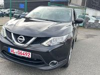 Gebraucht Nissan Qashqai Acenta 116 PS (85 kW) 2017 Schwarz SUV