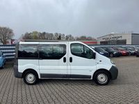 Gebraucht Opel Vivaro 101 PS (74 kW) 2002 Weiß Van / Kleinbus