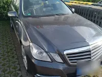 Usado Mercedes E220 Avantgarde 170 CV (125 kW) 2011 Gris Berlina