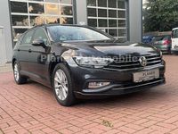 Gebraucht VW Passat 150 PS (110 kW) 2020 Grau Kombi