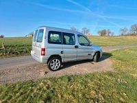 Gebraucht Citroën Berlingo 75 PS (55 kW) 2009 Silber Van / Kleinbus