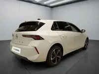 Gebraucht Opel Astra 131 PS (96 kW) 2025 Weiß Kleinwagen