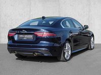 Gebraucht Jaguar XE R-Dynamic 300 PS (220 kW) 2022 Portofino blue Limousine