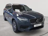 Gebraucht Volvo XC90 Momentum 235 PS (172 kW) 2022 Denim blaumetallic SUV