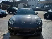 Gebraucht Porsche Panamera 301 PS (221 kW) 2015 Andere Kleinwagen
