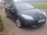Usado Ford Focus 125 CV (91 kW) 2013 Negro Familiar