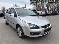 Gebraucht Ford Focus Ghia 145 PS (106 kW) 2006 Grau Limousine