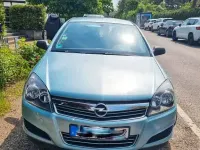 Gebraucht Opel Astra Selection 116 PS (85 kW) 2009 Blau Limousine