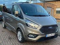 Gebraucht Ford Tourneo 131 PS (96 kW) 2021 Silber Van / Kleinbus