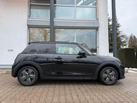 Gebraucht Mini Cooper Essential 156 PS (114 kW) 2025 Schwarz Kleinwagen