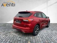 Usado Ford Kuga ST-Line X 224 HP (164 kW) 2022 Vermelho SUV