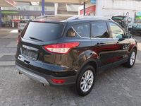 Gebraucht Ford Kuga Titanium 150 PS (110 kW) 2015 Schwarz SUV