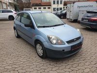 Gebraucht Ford Fiesta Ambiente 60 PS (44 kW) 2006 Blau Kleinwagen