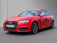 Gebraucht Audi S4 Design 354 PS (260 kW) 2018 Misanorot perleffekt Kombi