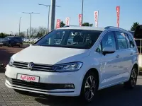 Gebraucht VW Touran Highline 150 PS (110 kW) 2021 Pure white Van / Kleinbus