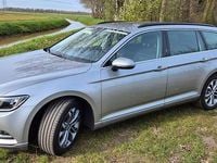 Second-hand VW Passat 150 CP (110 kW) 2015 Argintiu Break