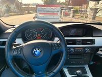 Gebraucht BMW 320 M Sport 177 PS (130 kW) 2007 Weiß Limousine
