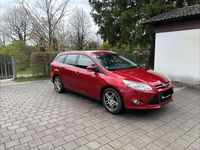 Używany Ford Focus Titanium 150 KM (110 kW) 2013 Czerwony Kombi