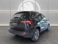 Neu Skoda Karoq Tour 150 PS (110 kW) 2026 Schwarz SUV