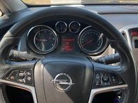 Gebraucht Opel Astra Edition 165 PS (121 kW) 2013 Silber Kombi