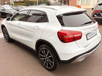 Gebraucht Mercedes GLA200 156 PS (114 kW) 2019 Weiß SUV