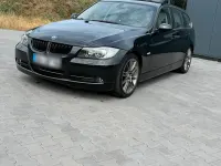 Gebraucht BMW 330 231 PS (169 kW) 2006 Schwarz Kombi