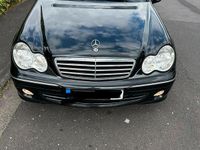 Gebraucht Mercedes C180 143 PS (105 kW) 2004 Schwarz Kombi