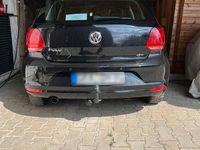 Gebraucht VW Polo 66 PS (48 kW) 2016 Schwarz Limousine