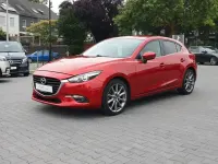 Gebraucht Mazda 3 Exclusive-Line 120 PS (88 kW) 2018 Rot Limousine