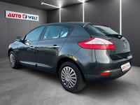 gebraucht Renault Mégane III 1.6i 16V Klimaautomatik Tempomat