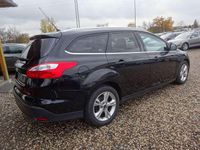 Gebraucht Ford Focus 125 PS (91 kW) 2012 Schwarz Kombi