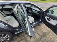 Gebraucht Mercedes C180 Avantgarde 116 PS (85 kW) 2015 Grau Kombi