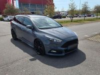 Gebraucht Ford Focus ST 185 PS (136 kW) 2015 Grau Kombi