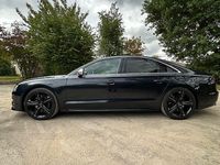 Gebraucht Audi S8 Ambiente 519 PS (381 kW) 2015 Blau Limousine